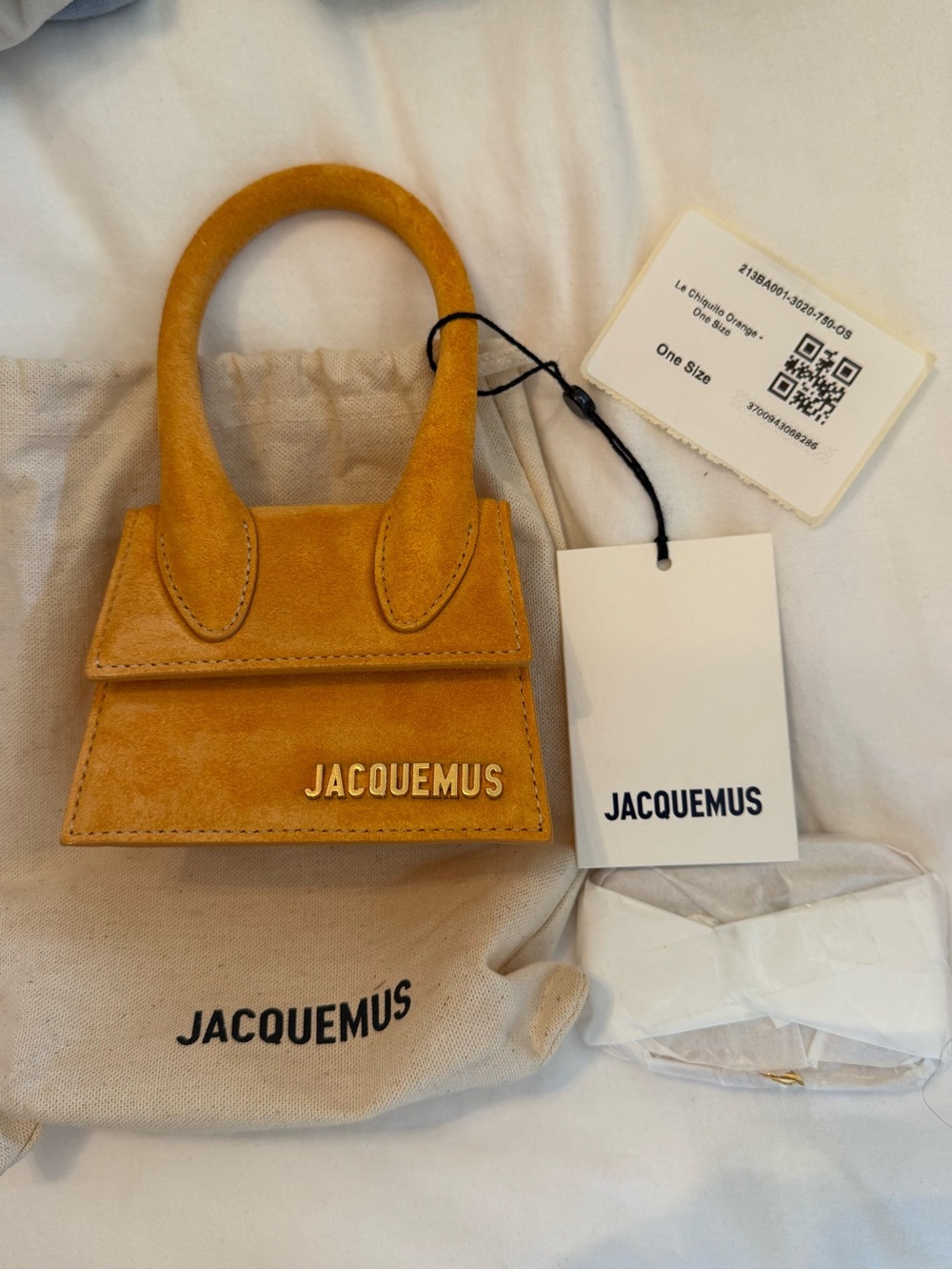 Jacquemus le chequito orange suede bag